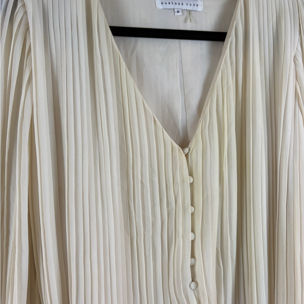 Endless Rose Cream Long Sleeve Pleated Romper - Picture 6 of 11